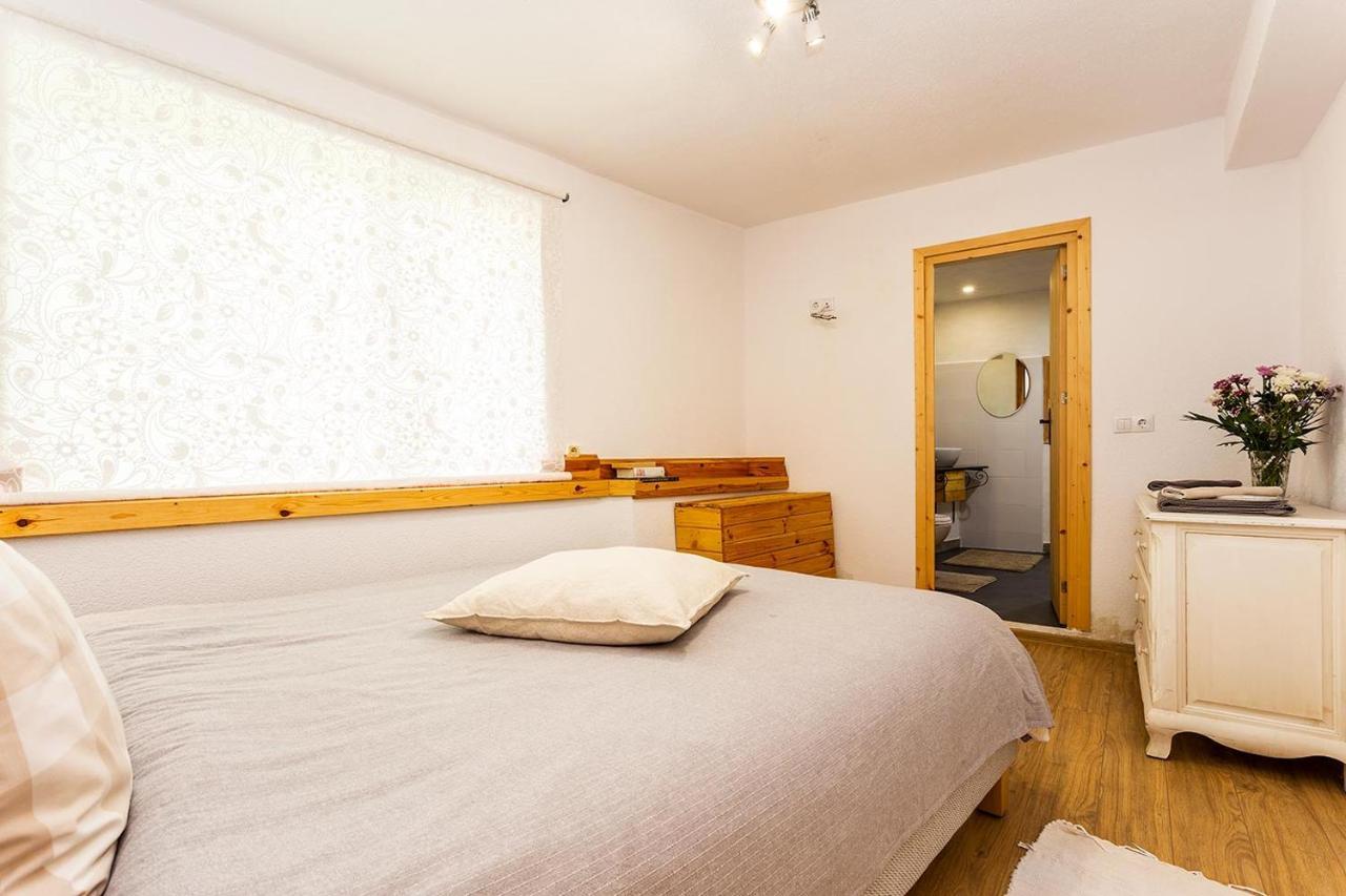 Garmen Hills Guest Houses Экстерьер фото
