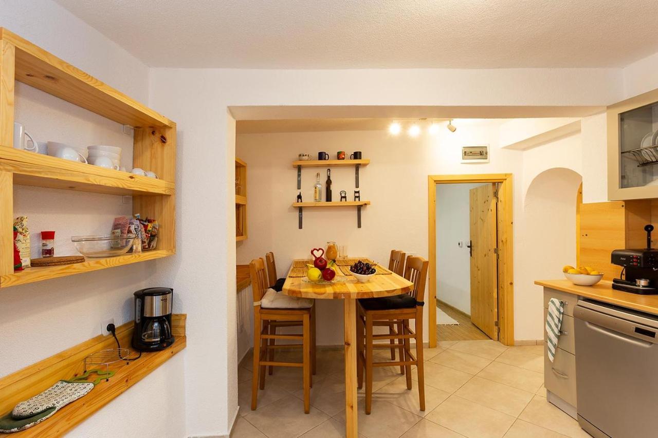 Garmen Hills Guest Houses Экстерьер фото