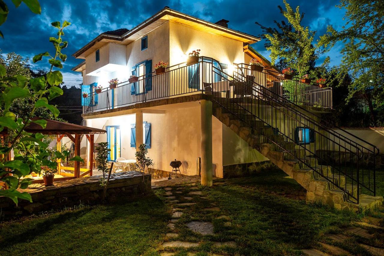 Garmen Hills Guest Houses Экстерьер фото