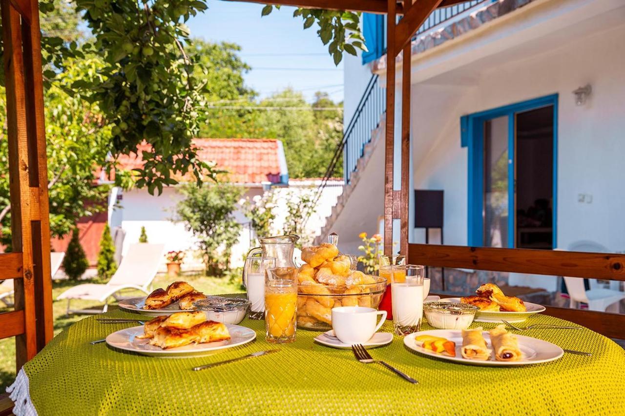 Garmen Hills Guest Houses Экстерьер фото